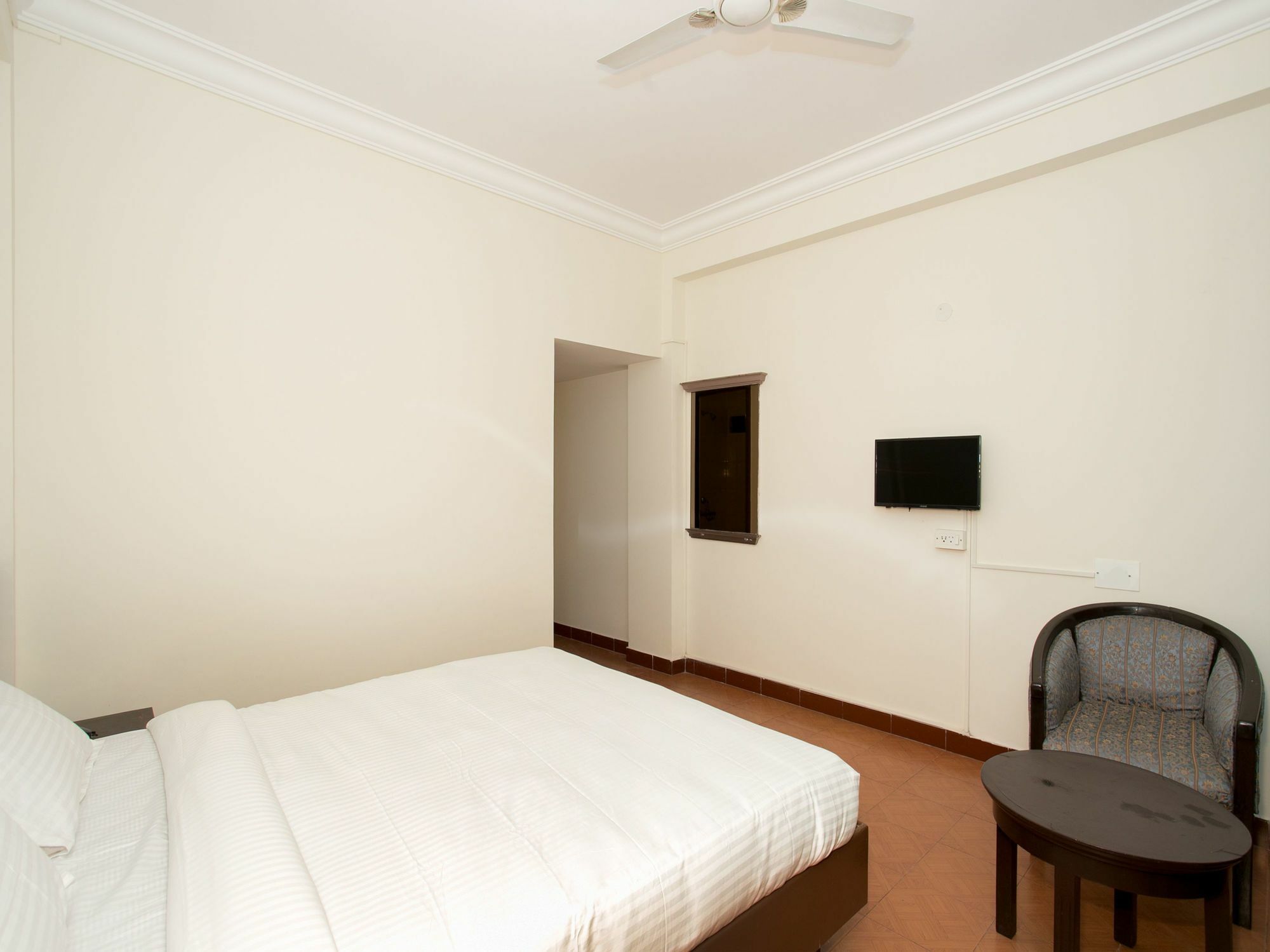 Hotel Golden Gates Bangalore Eksteriør bilde